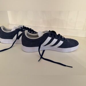 Adidas VL Court 2.0 Sneakers | Navy & White | Women’s 8.5